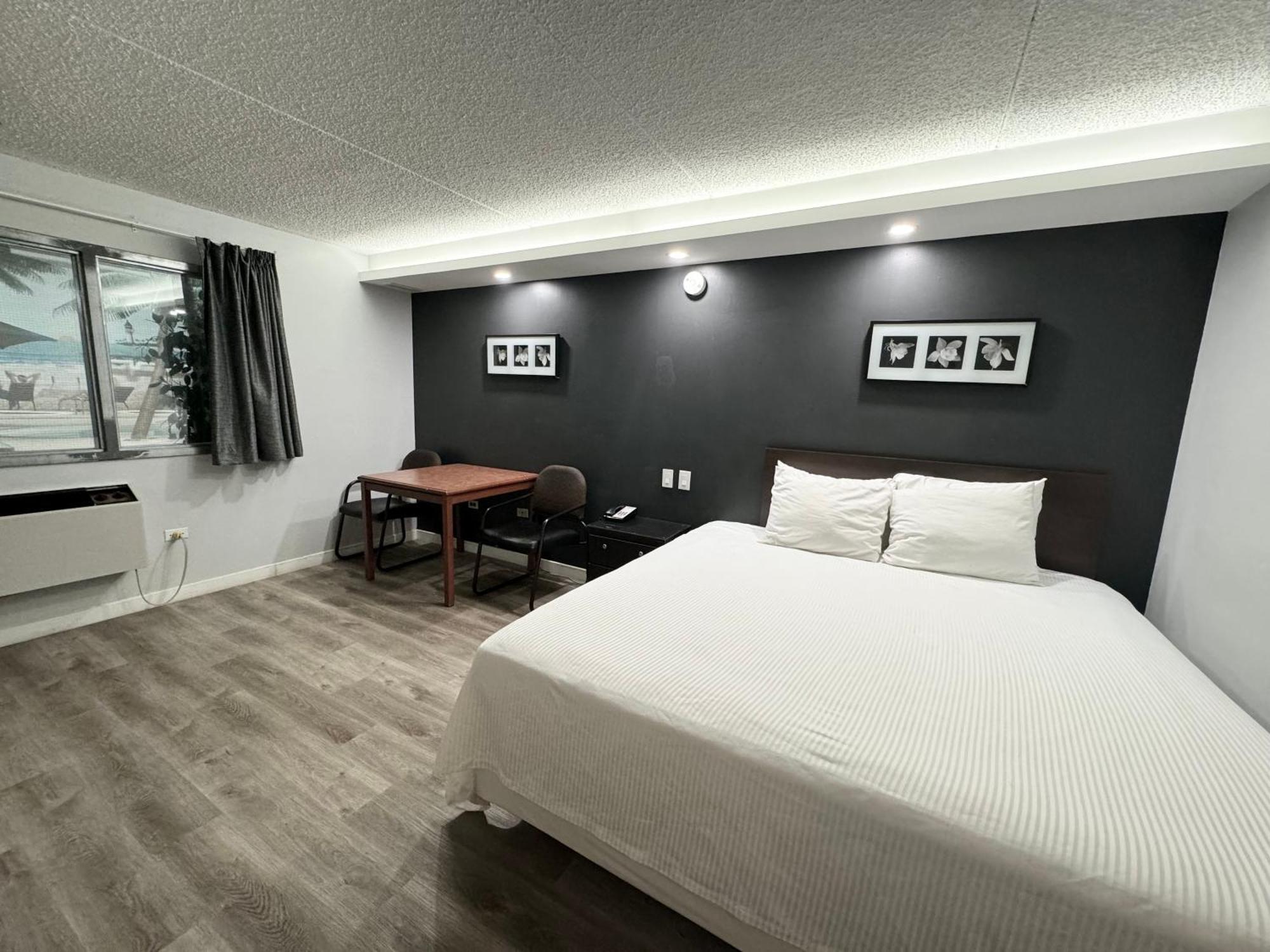 Travelodge By Wyndham Winnipeg Airport Esterno foto