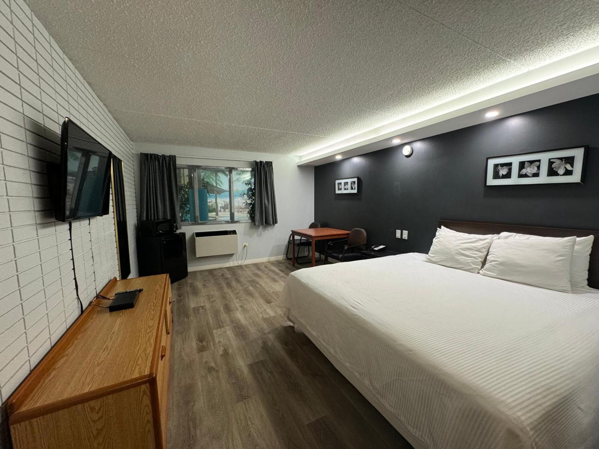 Travelodge By Wyndham Winnipeg Airport Esterno foto